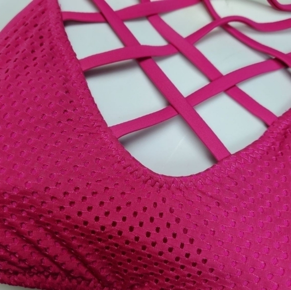 MOSSIMO Fuchsia Pink Bikini Top - Picture 2 of 4